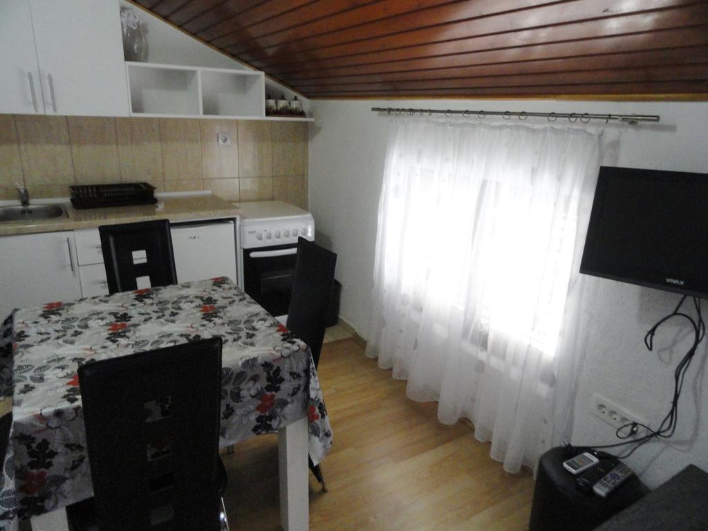 Apartments Pribilovic Budua Camera foto