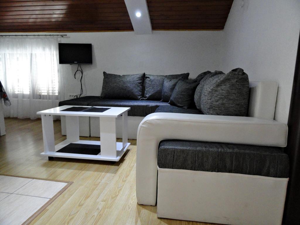 Apartments Pribilovic Budua Camera foto